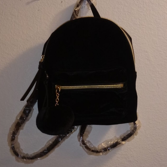 Small backpack - Picture 9 of 12